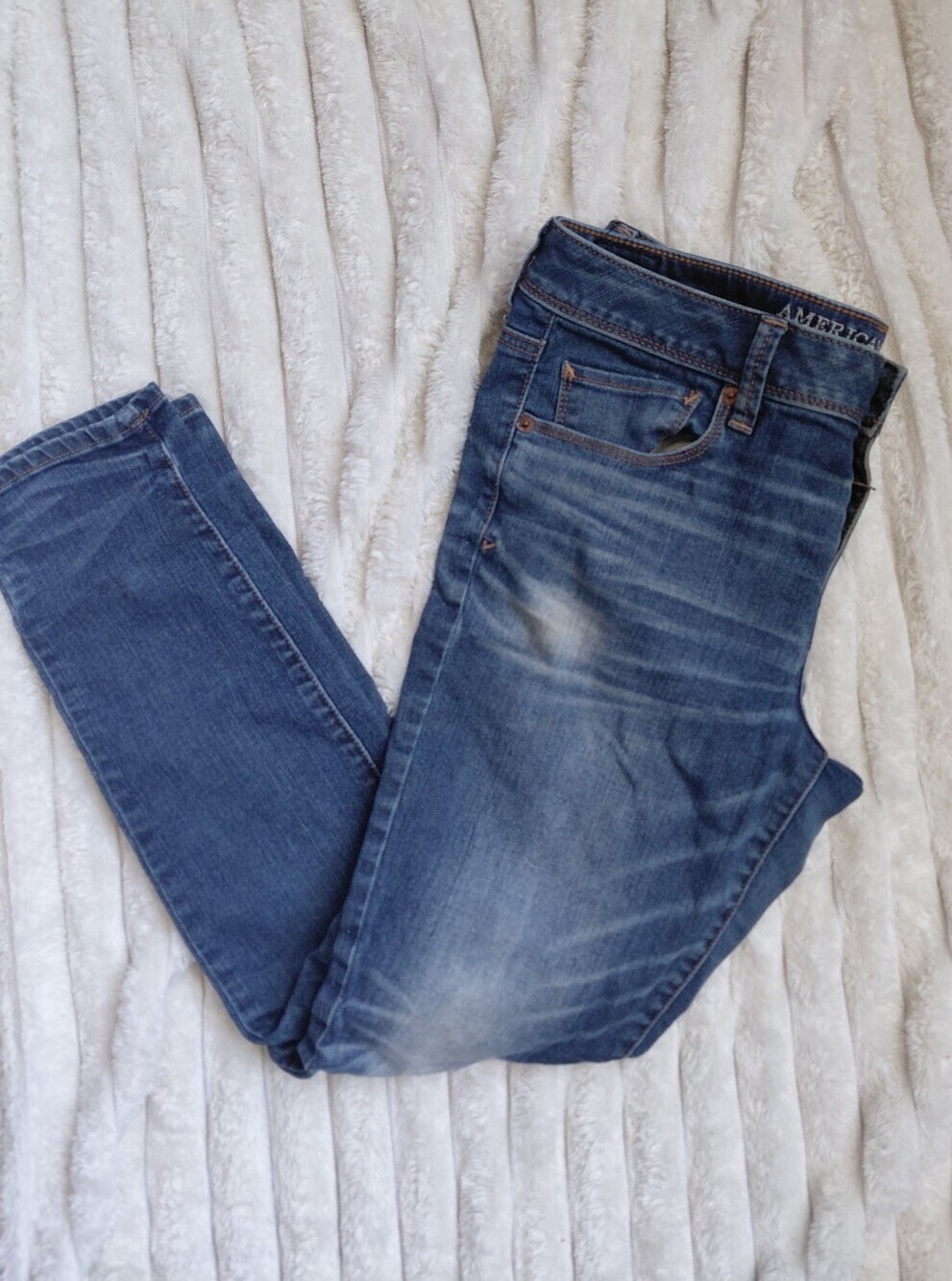 AE Super Skinny Super Stretch Dark Distressed Denim Jeans 10 Regular